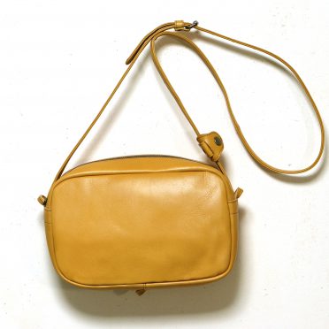 Pochette project yellowcamel long